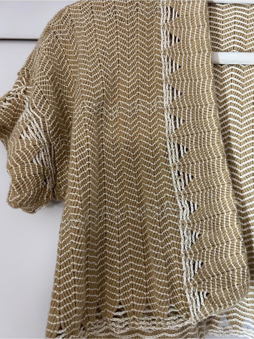 Anthropologie woven neutral color with tiny amount of gold thread cropped knit - Picture 3 of 9